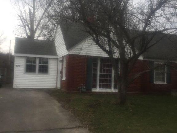 3rd image of 323 Sewanee Ave