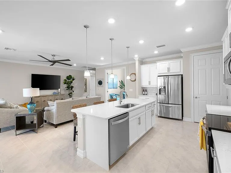 18713 Lake Hammock Dr — Photo 10