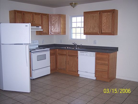 Kitchen before remodel