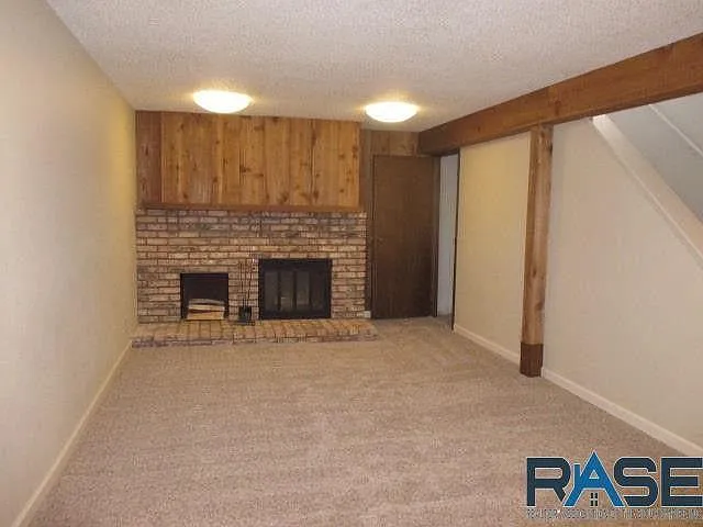 5716 W 56th St — Photo 13