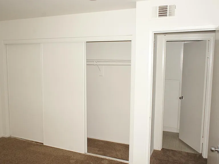 410 S Clementine St #106 — Photo 13
