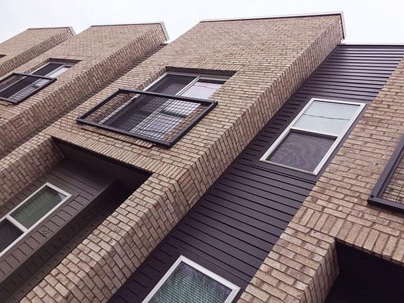 2nd image of 20 E Jackson St #20