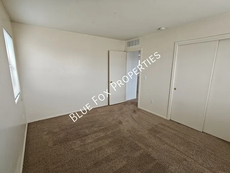 8262 W Zlacket Dr — Photo 16