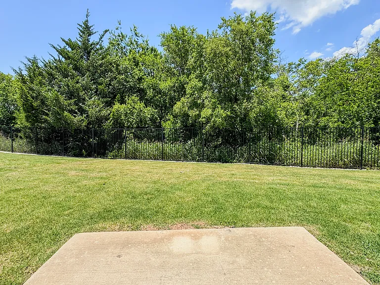 3387 Everly Dr — Photo 26