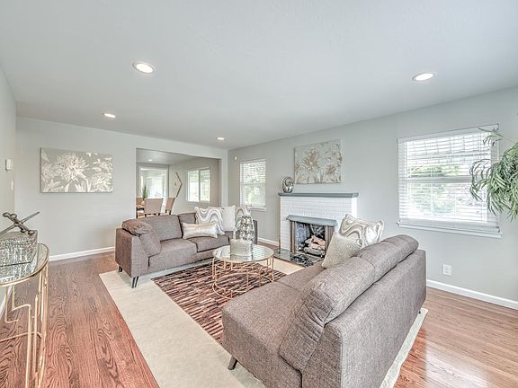2nd image of 2801 East Ave
