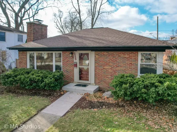 8536 Kedvale Ave, Skokie, IL 60076
