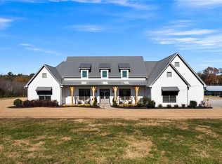 490 Sewell Rd, Aragon, GA 30104