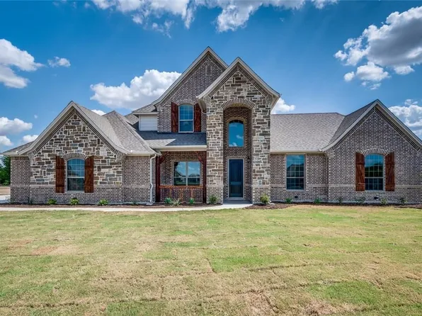 420 Tristin Ln, Waxahachie, TX 75167