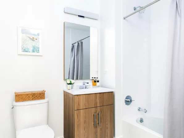 8 Palmetto Street image 5 of 11