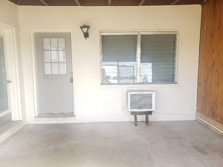 4911 Coronado Pkwy — Photo 14