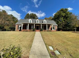 3 Valley Brook Dr SE, Rome, GA 30161