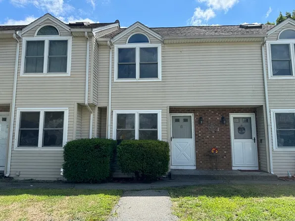 419 Chelmsford St #6, Lowell, MA 01851
