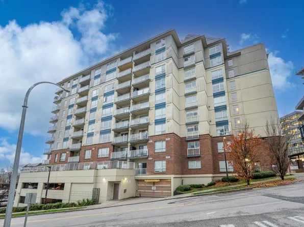200 Keary St #405, New Westminster, BC V3L 0A6