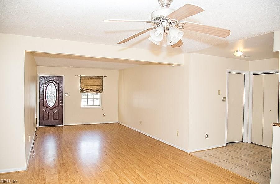 1st image of 1136 Woodcock Ln