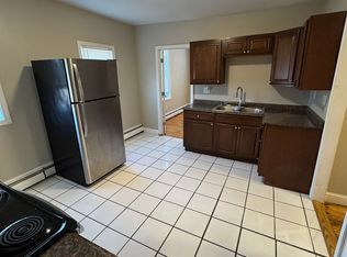 12 Fairview Ave APT 1, West Warwick, RI 02893