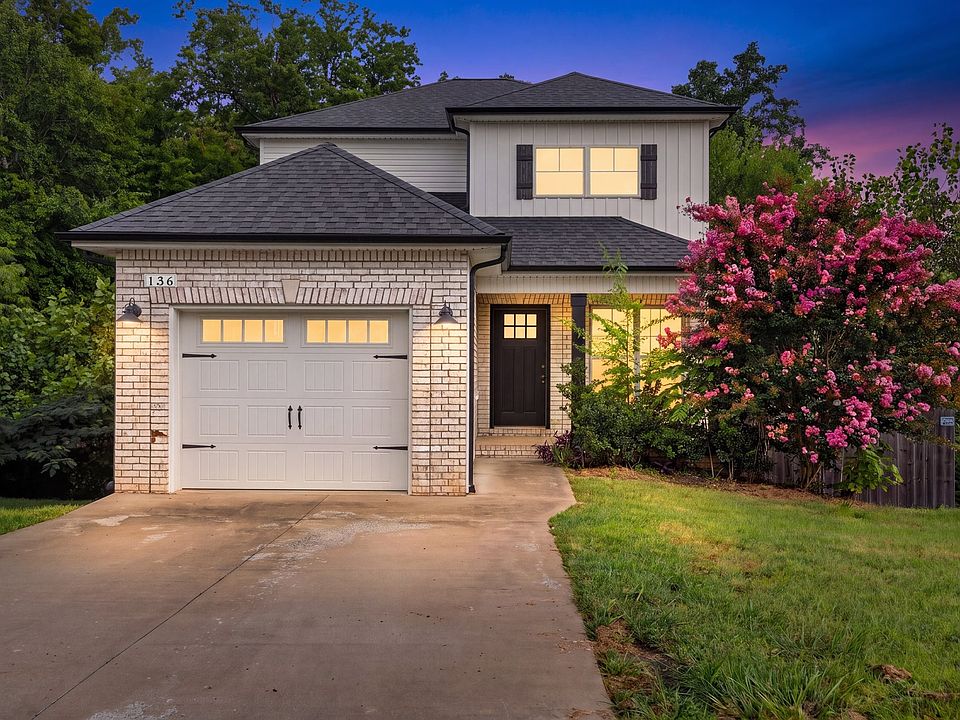 1st image of 136 Waterwheel Cir