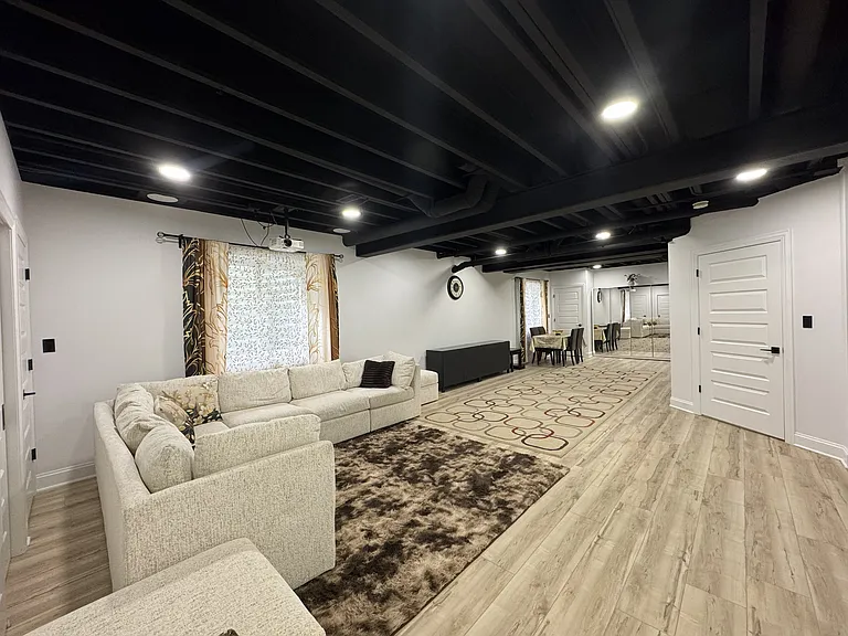 4734 Burr Oak Ct — Photo 9