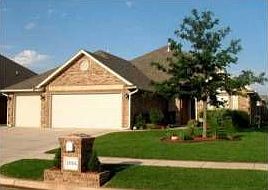 3rd image of 1804 Mead Ln