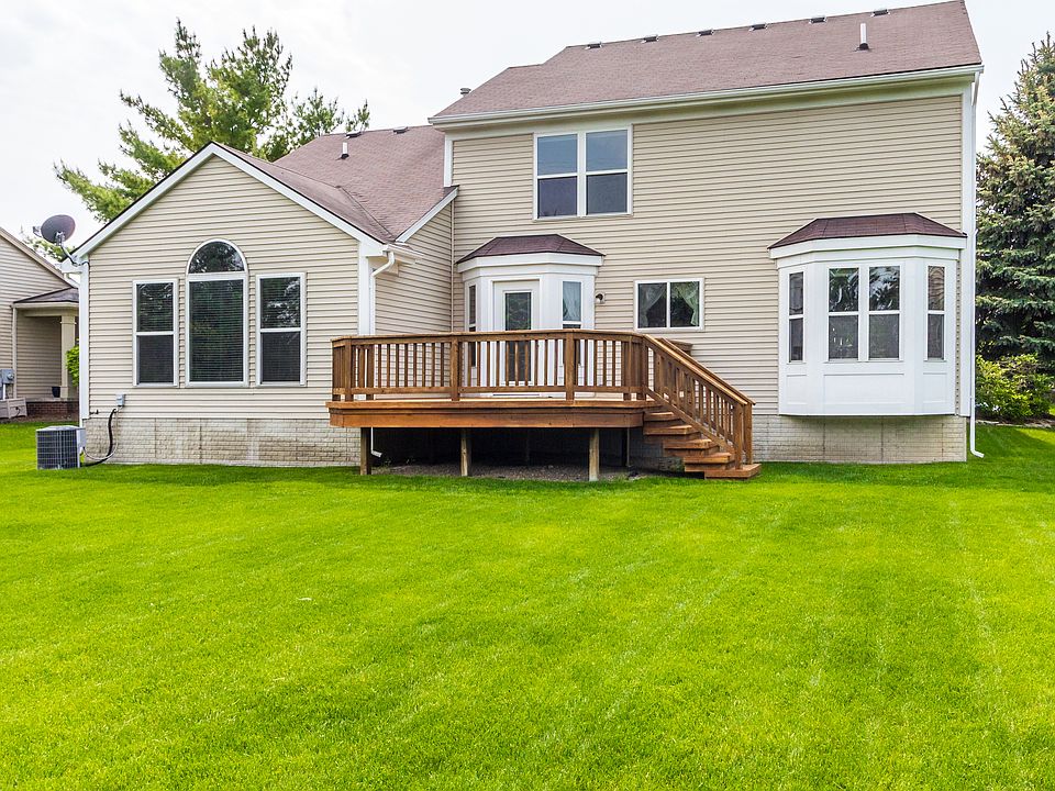 2nd image of 420 Franklin Lake Cir