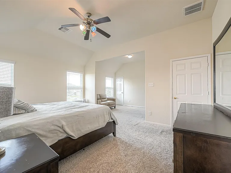 3030 Currier Ct — Photo 29
