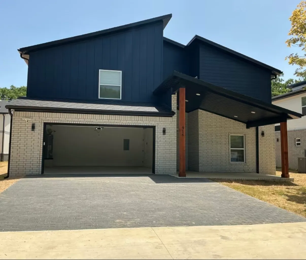 4 bed, 4.5 bath, 2555 sqft, $3,945 — Photo 1