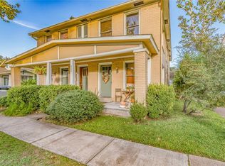 802 Columbia St APT 3, Houston, TX 77007