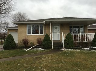 127 Suzette Dr, Cheektowaga, NY 14227