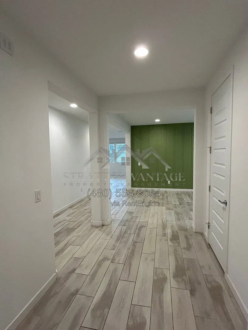 5 bed, 4.0 bath, 3398 sqft, $3,800 — Photo 3