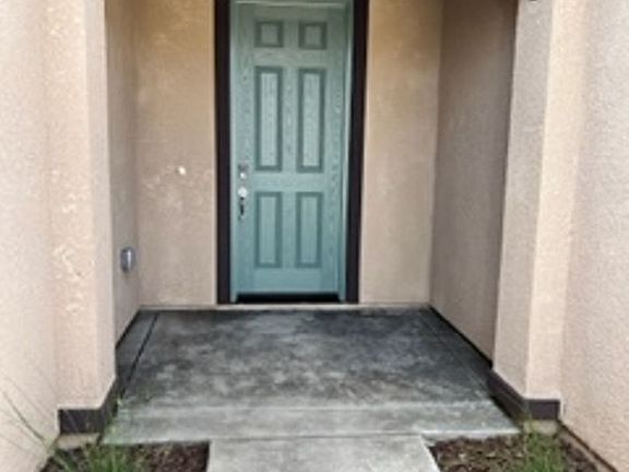 2nd image of 2677 N Carriage Ave