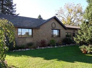 22846 Davis Lake St, Edwardsburg, MI 49112