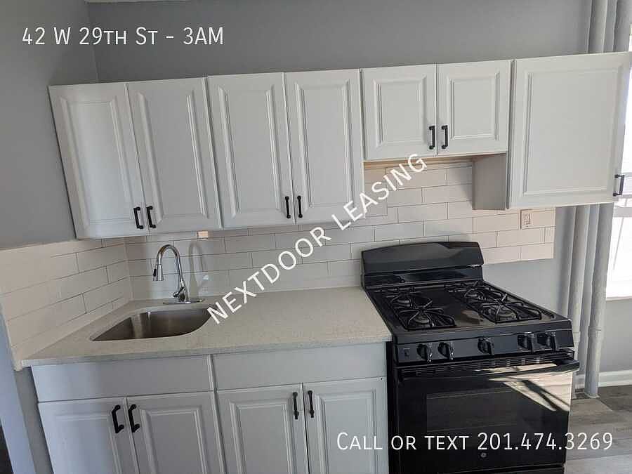 1st image of 42 W 29th St #3AM