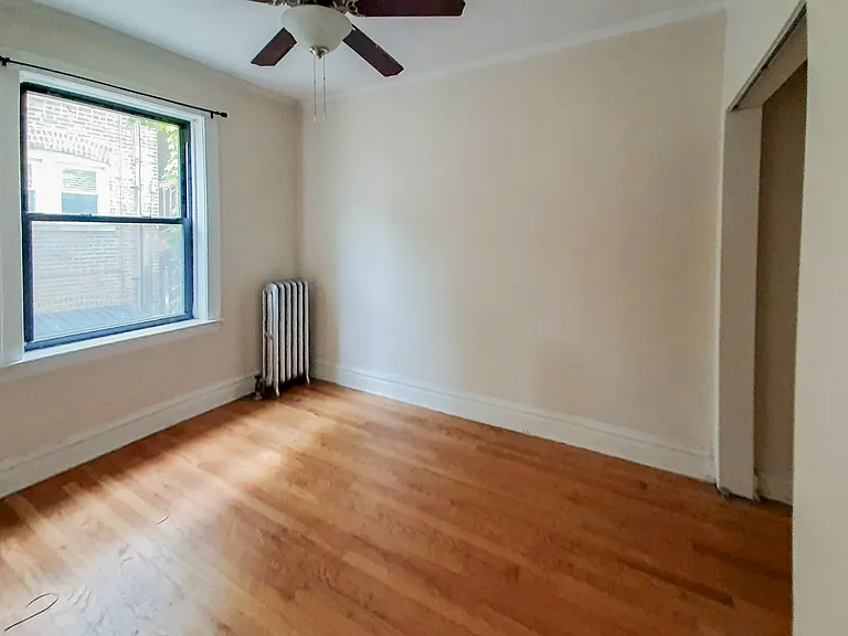 4719 1/2 N Leavitt St #3 — Photo 3