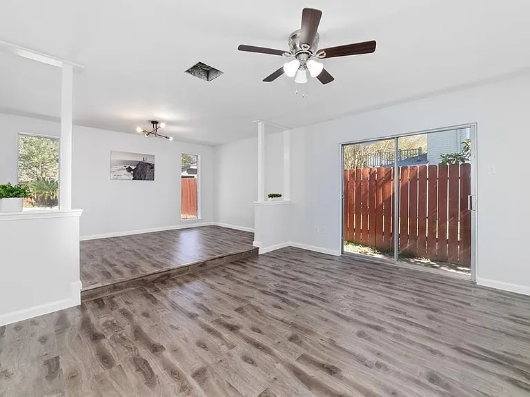 22122 Woodrose Dr — Photo 25