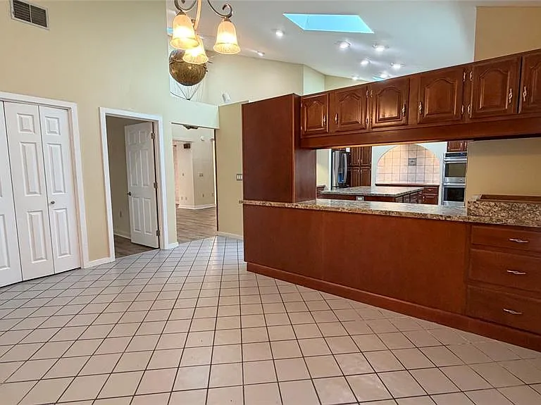 8445 Cessna Dr — Photo 20