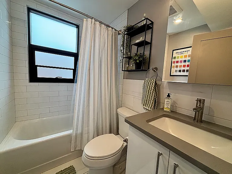 244 Hanover St #510 — Photo 11