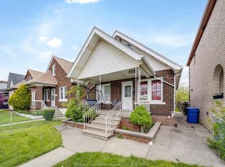 1180 Langlois Ave, Windsor, ON N9A 2H5