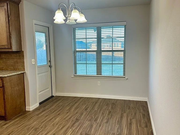 3608 Prairie Xing — Photo 11