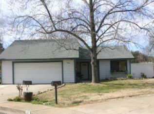1800 Bembow Dr, Redding, CA