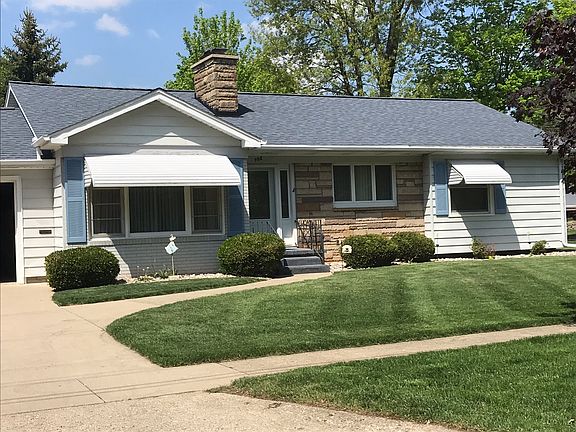 2nd image of 702 Campbell Dr