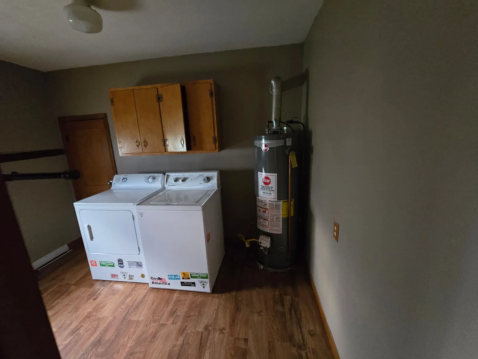 3 bed, 1040 sqft, $575 — Photo 4