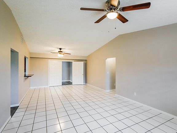 3rd image of 2496 SW Falcon Cir