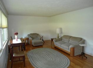 8720 Cloverleaf Dr, Racine, WI 53406