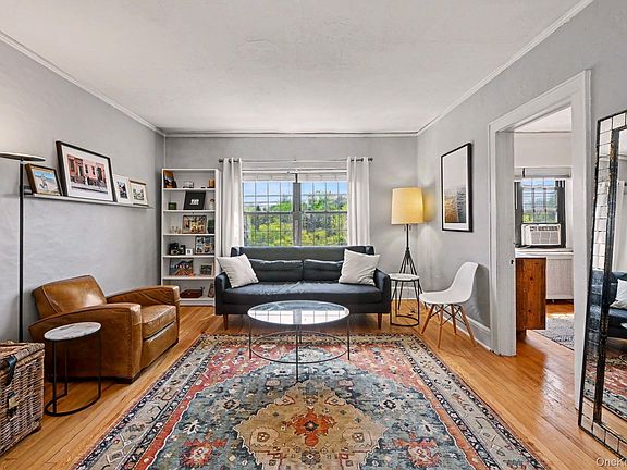 4th image of 1452 Boston Post Road #3C