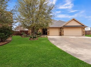 108 Lauren Ct, Joshua, TX 76058