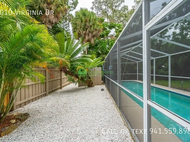 1010 Virginia Dr — Photo 31