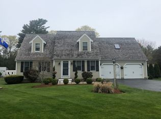 31 Thornberry Cir, Mashpee, MA 02649