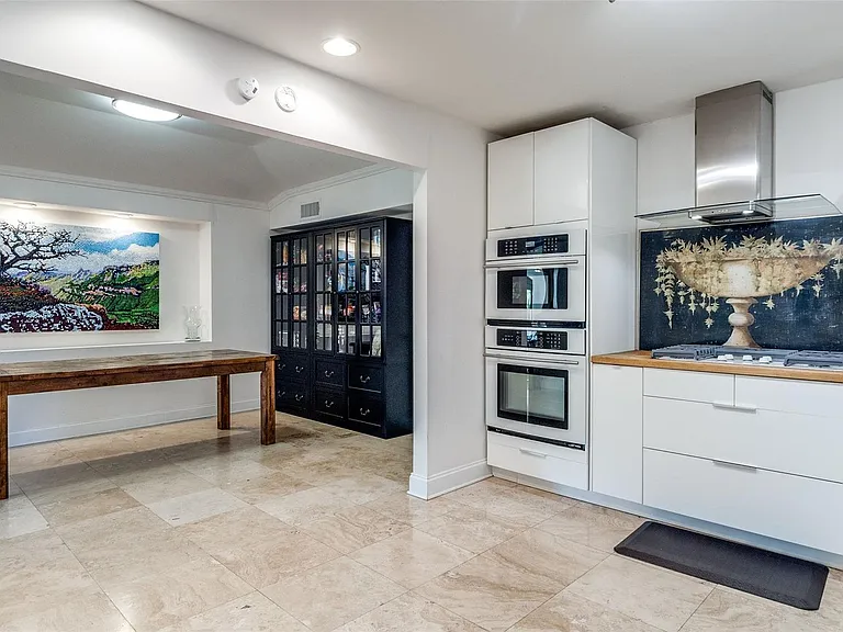 7350 Fieldgate Dr — Photo 12