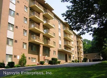 2nd image of 22230 Euclid Ave APT 205