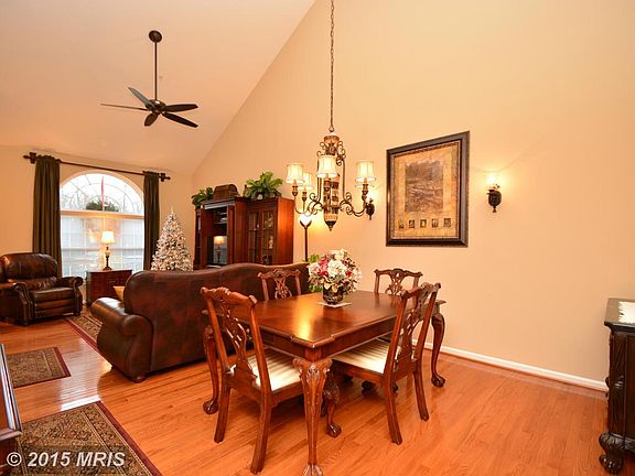 3rd image of 1182 Tuscany Ln