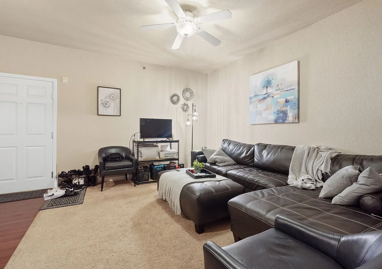 2215 College St — Photo 4